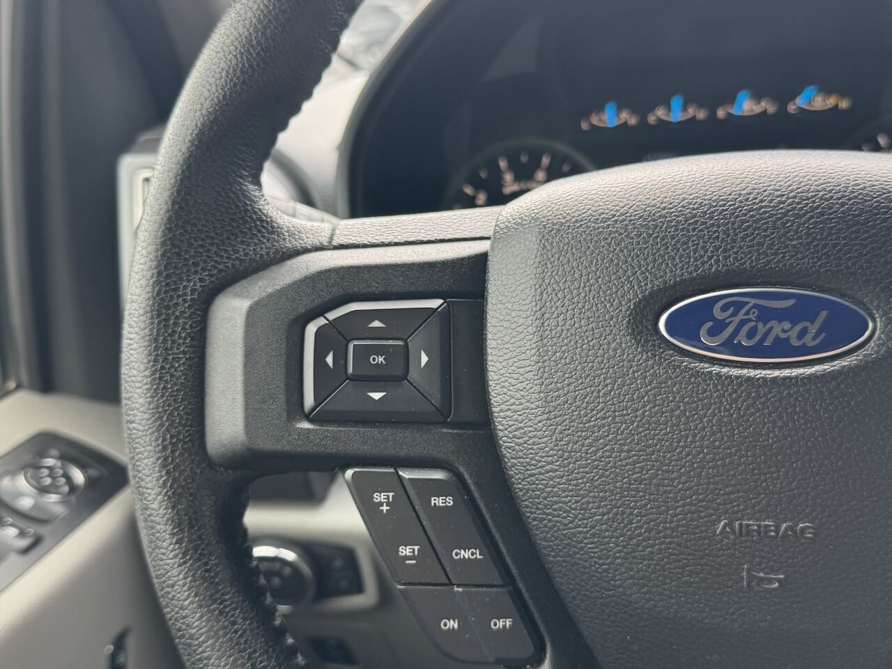 Ford F-150 2016 Noir Granby - photo #17