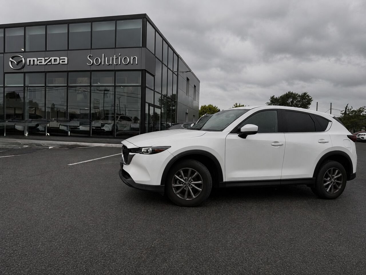 Mazda CX-5 JAMAIS ACCIDENTÉ / AWD (4X4) / APPLE CARPLAY ET ANDROID AUTO 2024 Blanc Châteauguay - photo #0