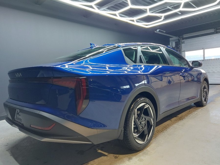 2025 Kia K4 2025 Azure Blue