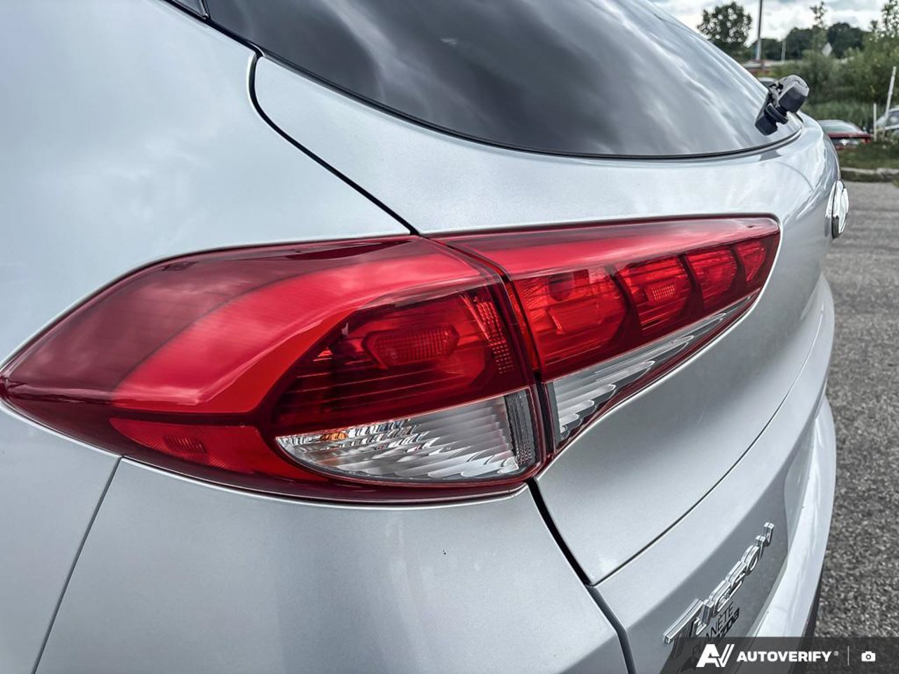 Hyundai Tucson KM8J3CA42JU790048 2018 Gris Mirabel - photo #13