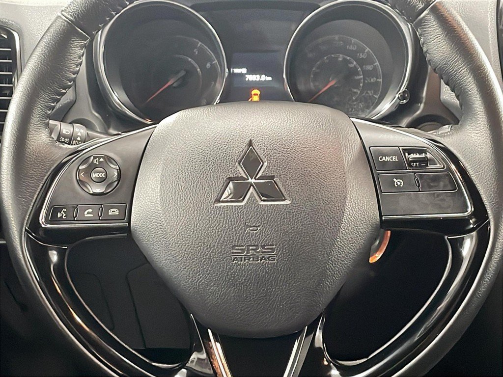2022 Mitsubishi RVR Black Amos - photo #15