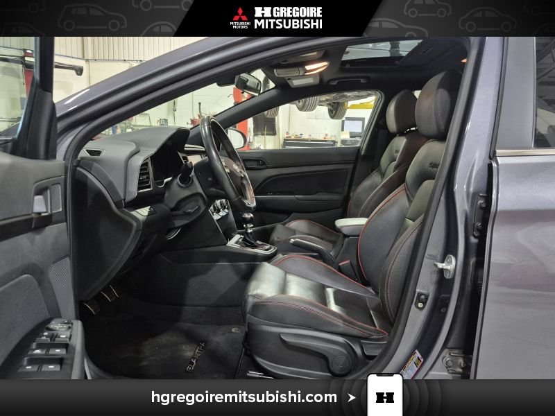 2019 Hyundai Elantra Grey Laval - photo #13