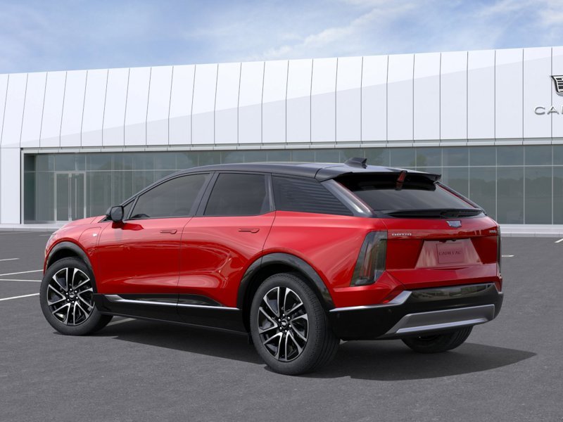 2026 CADILLAC OPTIQ 2026 Radiant Red Tintcoat