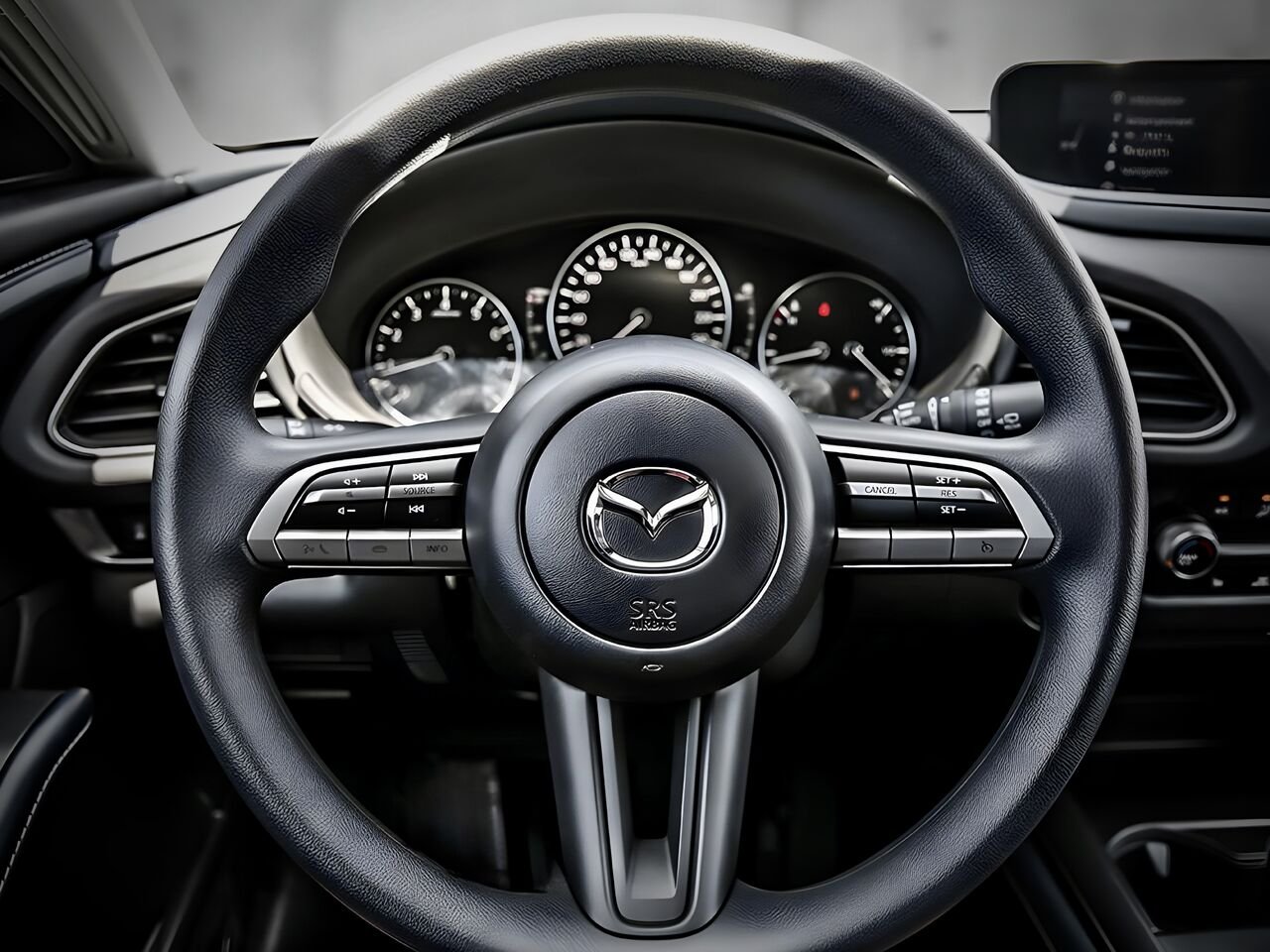 2026 MAZDA CX-30 Jet Black Mica Notre-Dame-des-Prairies - photo #13