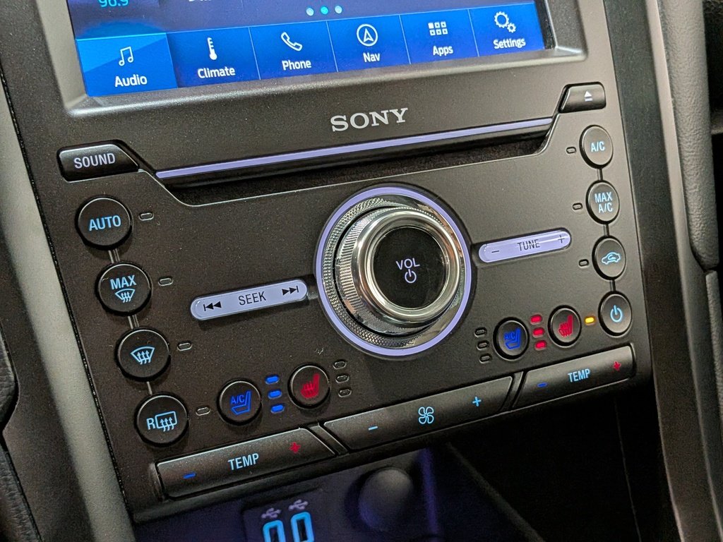 Ford Fusion Energi Titanium FWD 2020 Noir Val-David - photo #28