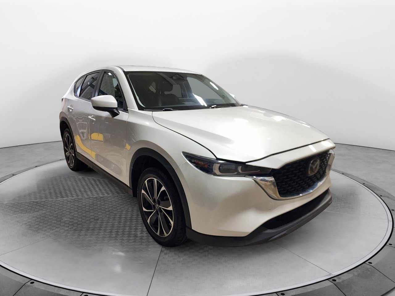 Mazda CX-5 NIV JM3KFBCM4P0106549 2023 Blanc Baie-Comeau - photo #1