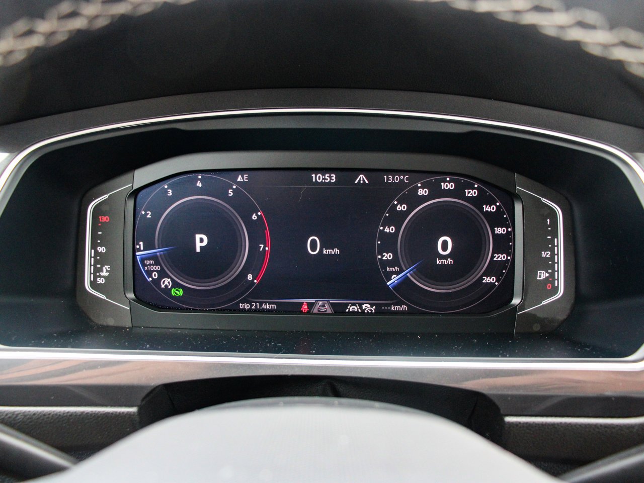 2024 Volkswagen Tiguan Comfortline 4MOTION Blue Sherwood Park - photo #19