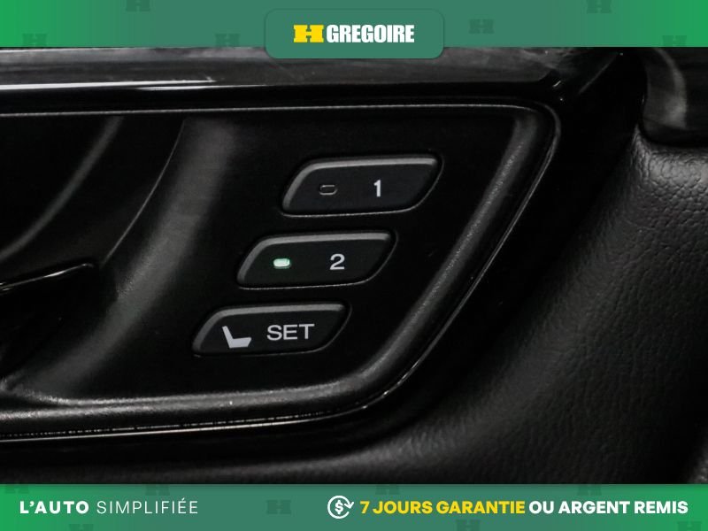 2020 Honda CRV Black Laval - photo #16