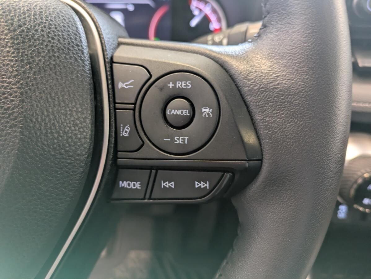 2023 Toyota RAV4 Grey Gatineau - photo #7