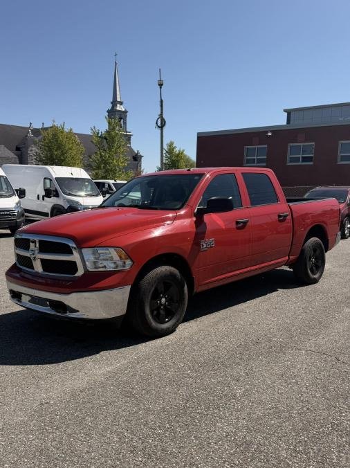 RAM 1500 Classic 2023 2023 Rouge