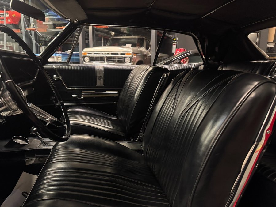 1965 Chevrolet Impala 1965 Red