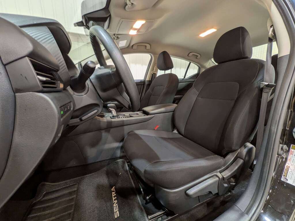 2024 Nissan Sentra S Plus CVT Val-David - photo #1