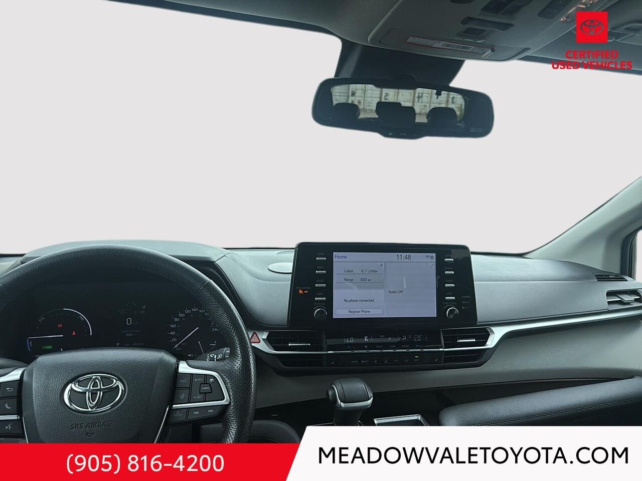 2024 Toyota Sienna One Owner, 4 New Tires, Midnight Black Metallic Mississauga - photo #15