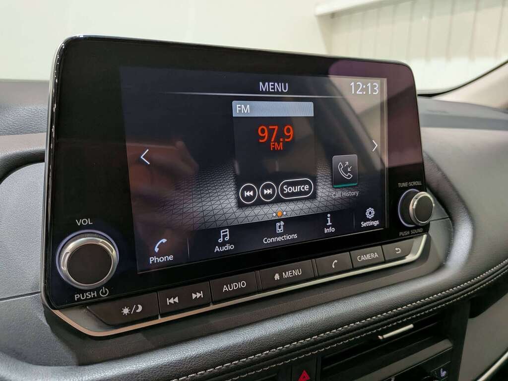 2024 Nissan Rogue AWD S White Val-David - photo #21