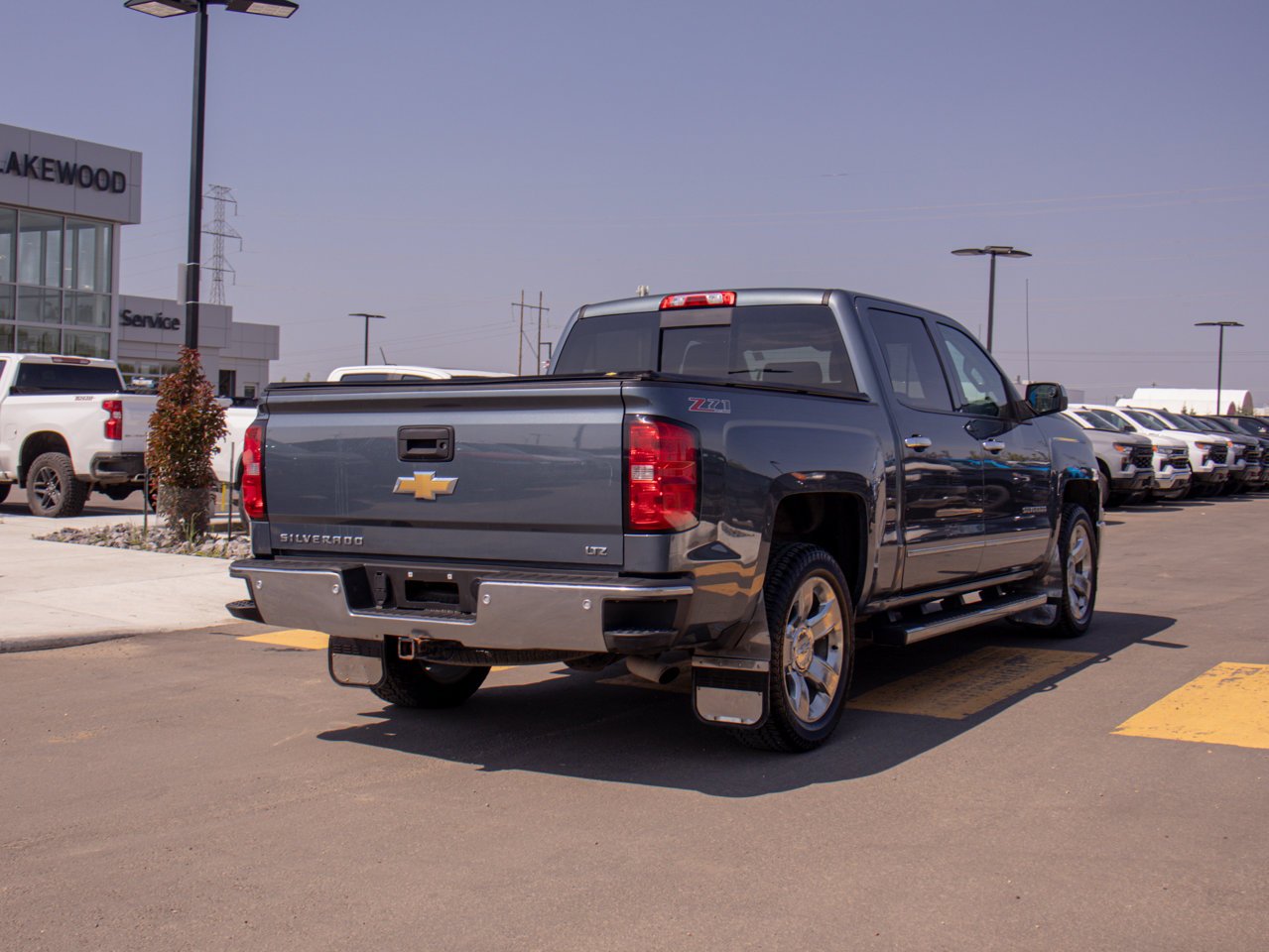 2014 Chevrolet Silverado 1500 4WD Crew Cab Short Box LTZ w/2LZ Blue Sherwood Park - photo #9