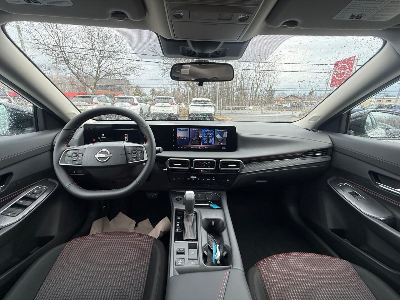 2026 NISSAN Sentra SENTRA SR Aspen White TriCoat/Super Black Châteauguay - photo #16