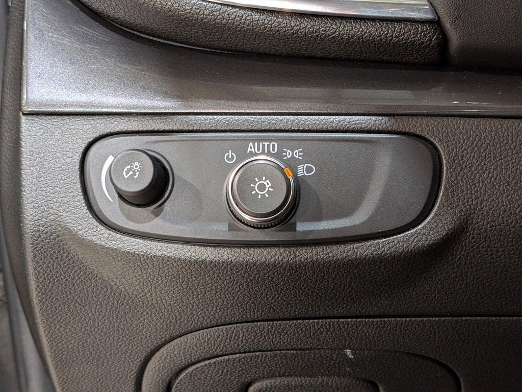 Buick Encore AWD 4dr Preferred 2018 Gris Val-David - photo #29