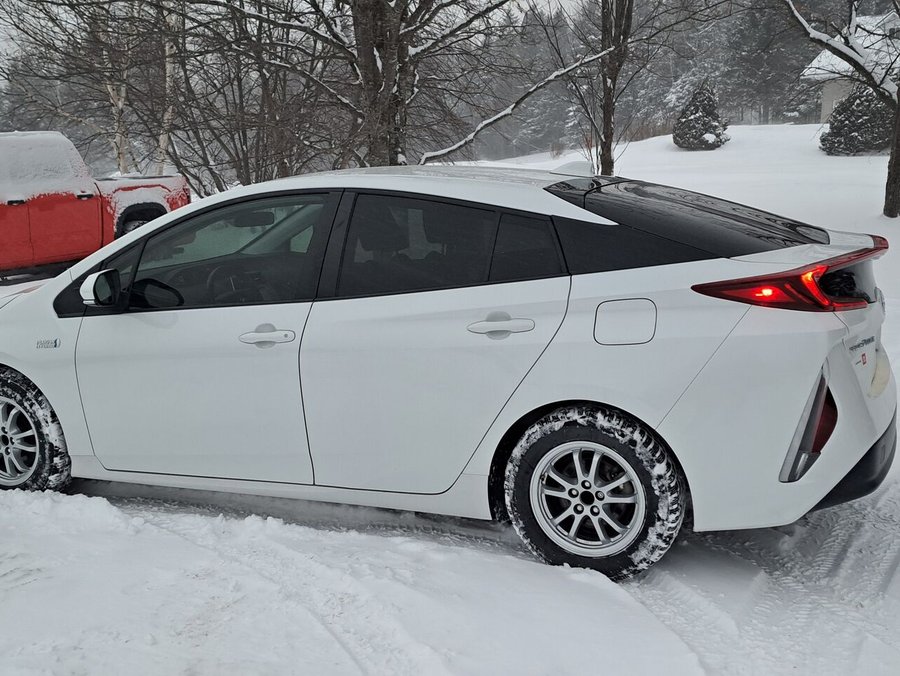 Toyota Prius Prime 2021 2021 Frisson glacé nacré
