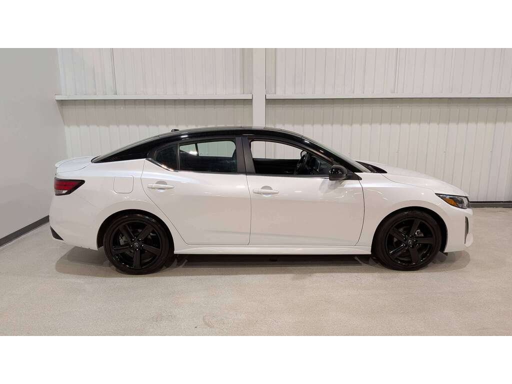 2024 Nissan Sentra SR Manual White Val-David - photo #7
