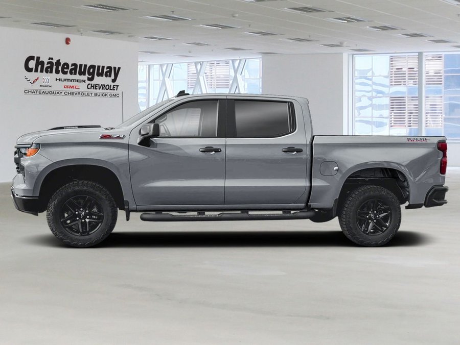 CHEVROLET Silverado 1500 Custom Trail Boss cabine multiplace 4RM 147 po 2026 Gris sterling métallisé