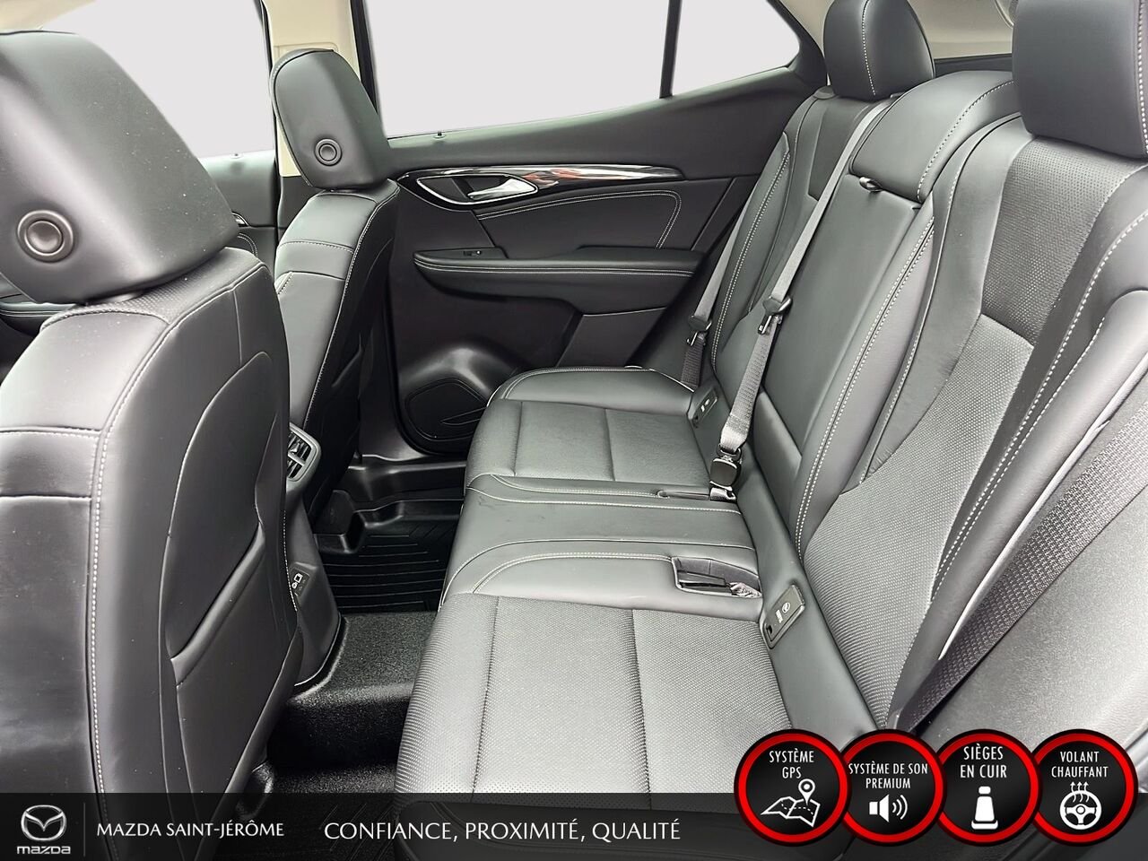 2023 Buick Envision Grey Ste-Agathe des Monts - photo #21