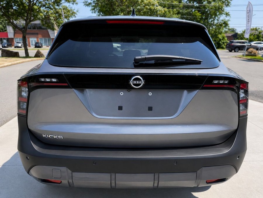 2026 NISSAN Kicks 2026 Gun Metal Metallic