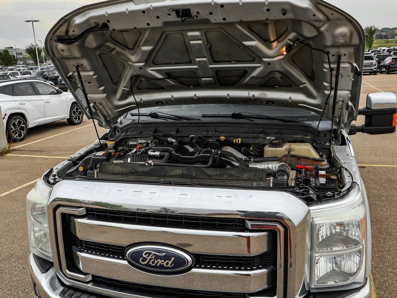 2011 Ford Super Duty F-350 4WD Crew Cab 156 Lariat Grey Sherwood Park - photo #8