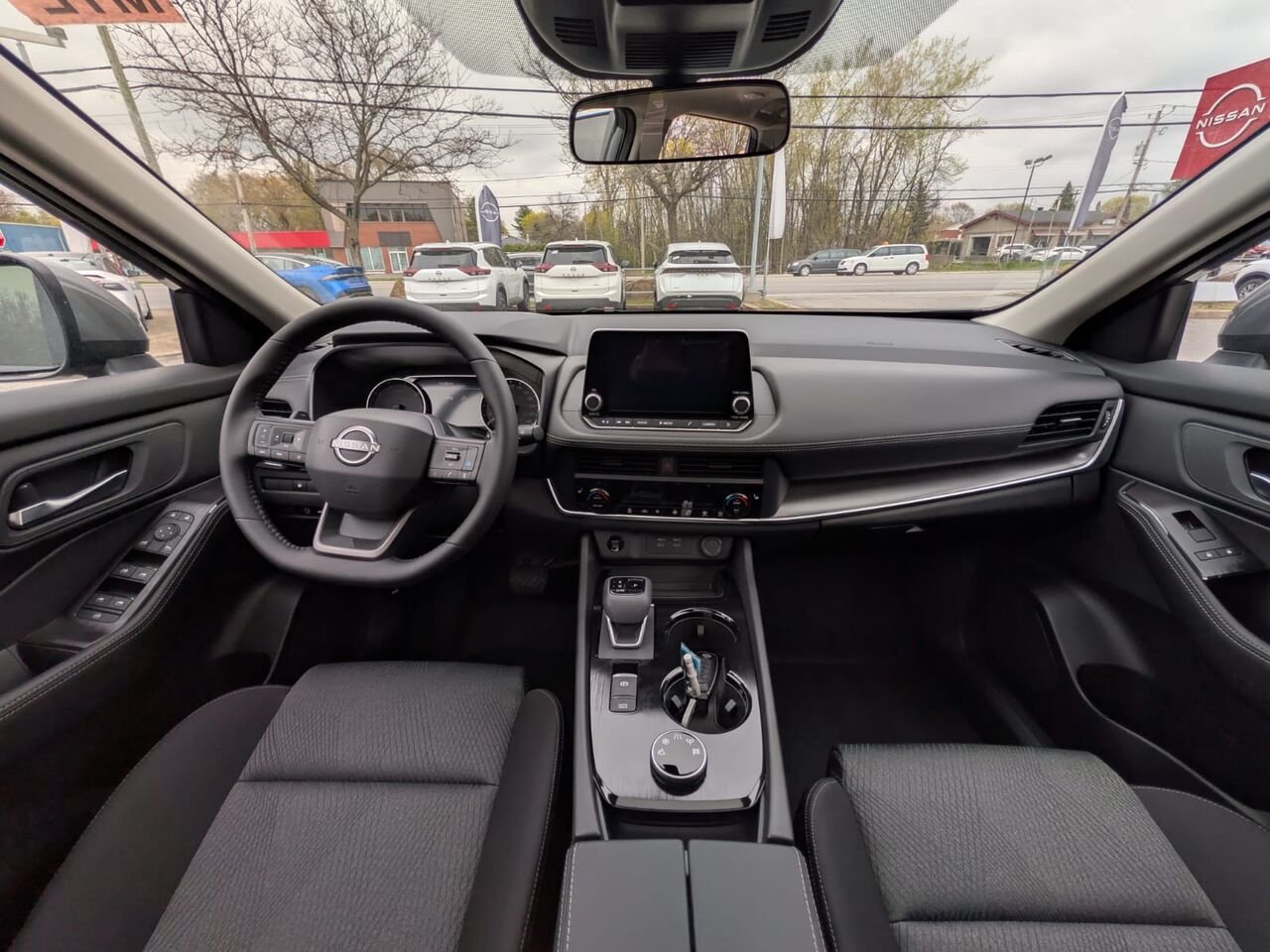 2026 NISSAN Rogue ROGUE SV TOIT OUVRANT Gun Metallic Châteauguay - photo #12