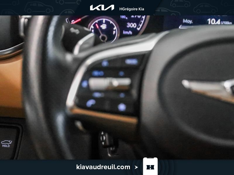 2022 Genesis G70 White Laval - photo #16