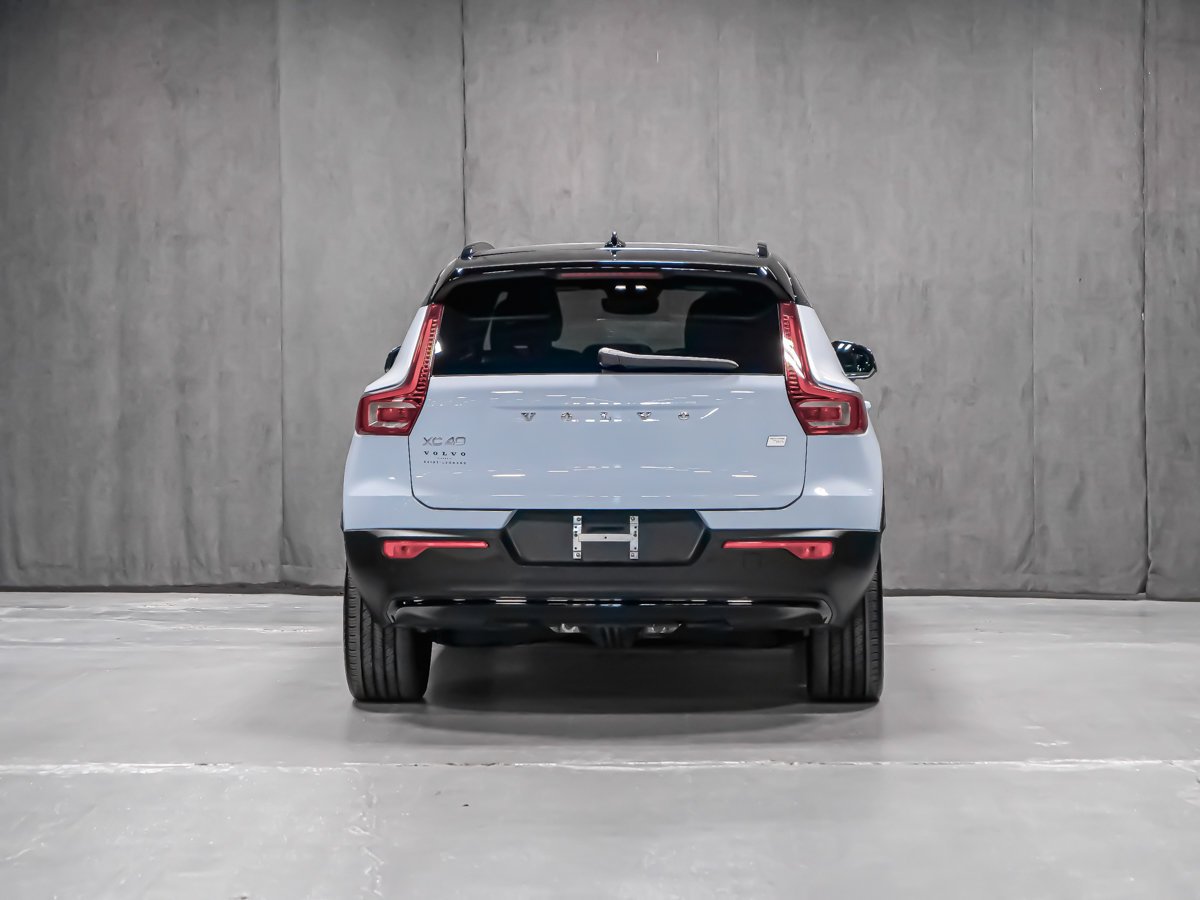 2024 Volvo XC40 Recharge Pure Electric PLUS CLIMATE Blue Montreal - photo #6