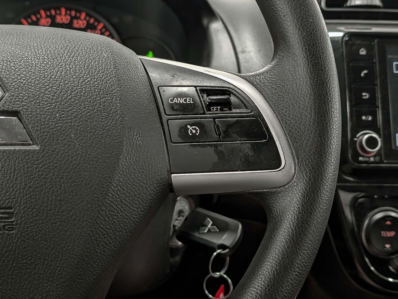 2024 Mitsubishi MIRAGE ES Sièges chauffants A/C Cruise Black Sherbrooke - photo #10