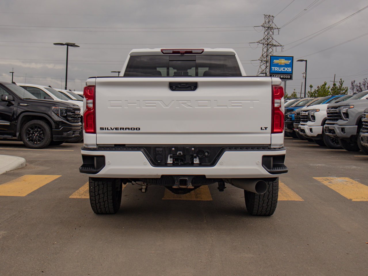 2024 Chevrolet Silverado 2500HD 4WD Crew Cab 159 LT White Sherwood Park - photo #8