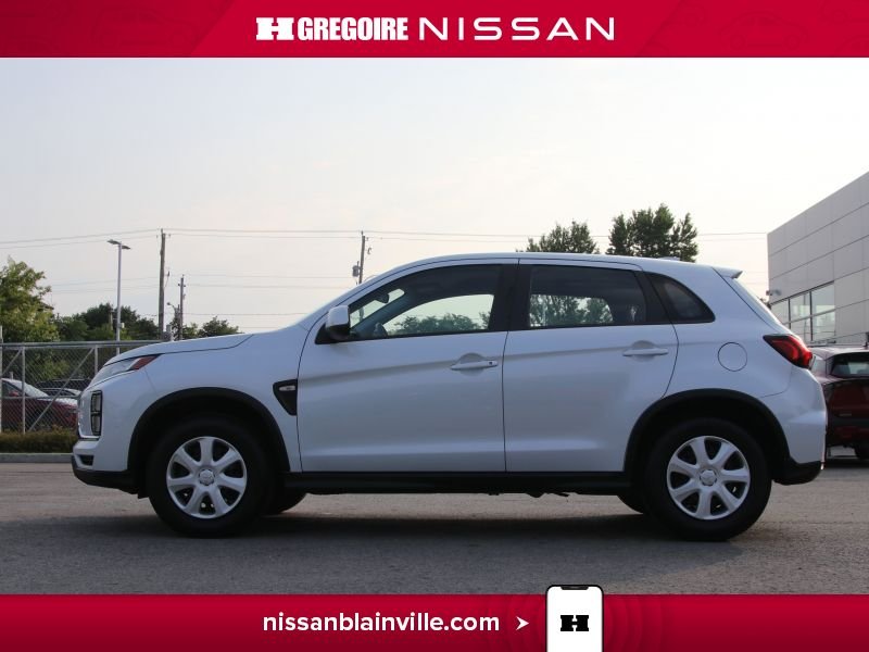 2022 Mitsubishi RVR White Blainville - photo #5