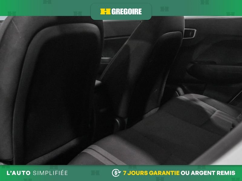 Hyundai Venue 821177 | Preferred AUTO A/C GR ELECT MAGS CAM RECUL BLEUTOO 2022 Blanc Laval - photo #23