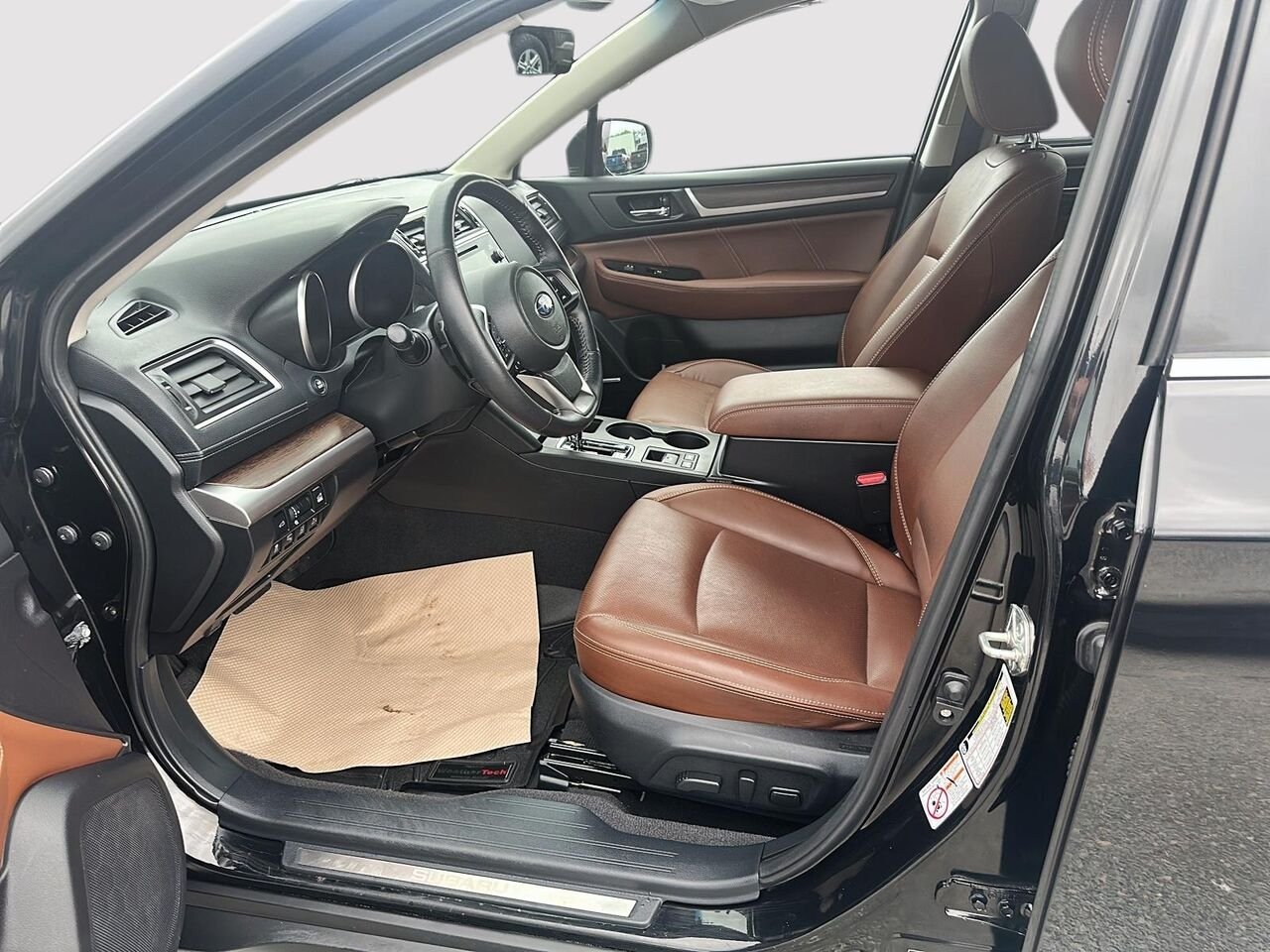 2019 Subaru Outback Black Rouyn-Noranda - photo #6