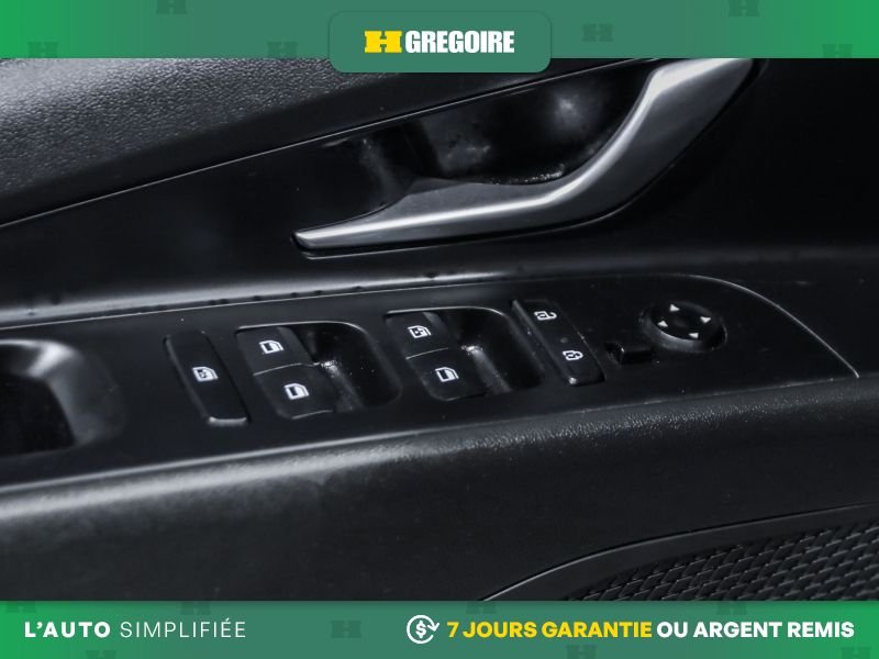2022 Hyundai Elantra Grey Saint-Eustache - photo #15