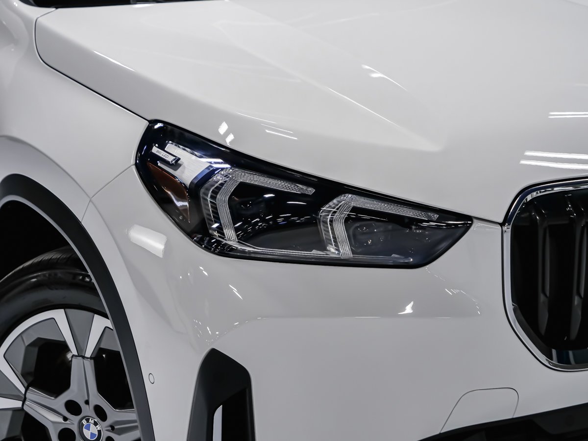 2024 BMW X1 XDRIVE28I TOIT PANORAMIQUE VOLANT CHAUFFANT White Montreal - photo #18