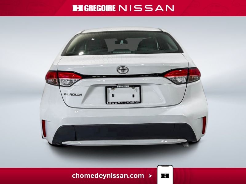 2022 Toyota Corolla White Blainville - photo #7