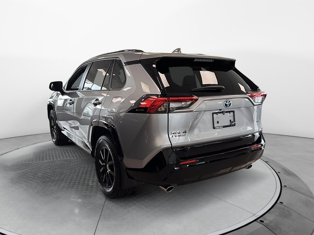 2024 Toyota RAV4 Prime VIN JTMGB3FVXRD186214 Silver Baie-Comeau - photo #4
