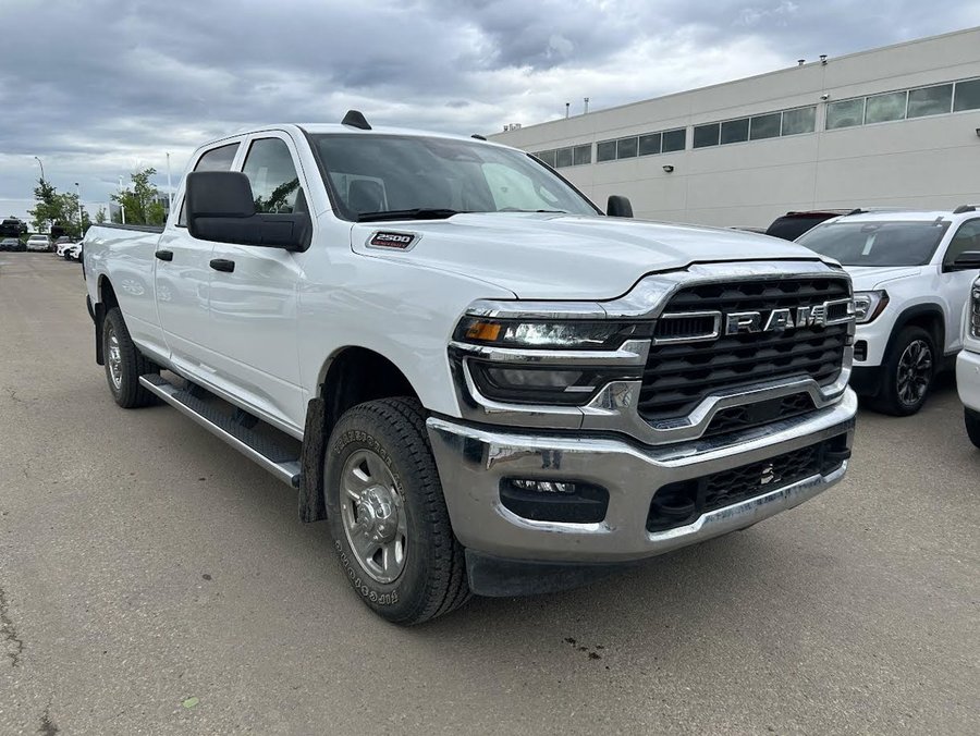 2025 Ram 2500 2025 White