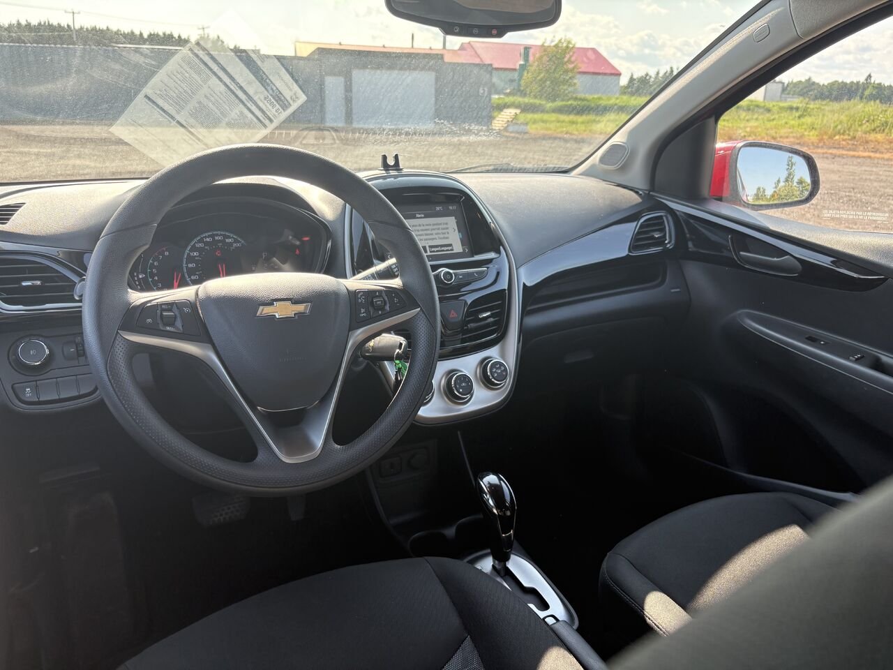 2018 CHEVROLET SPARK LT à hayon 4 portes CVT avec 1LT Red Montmagny - photo #5