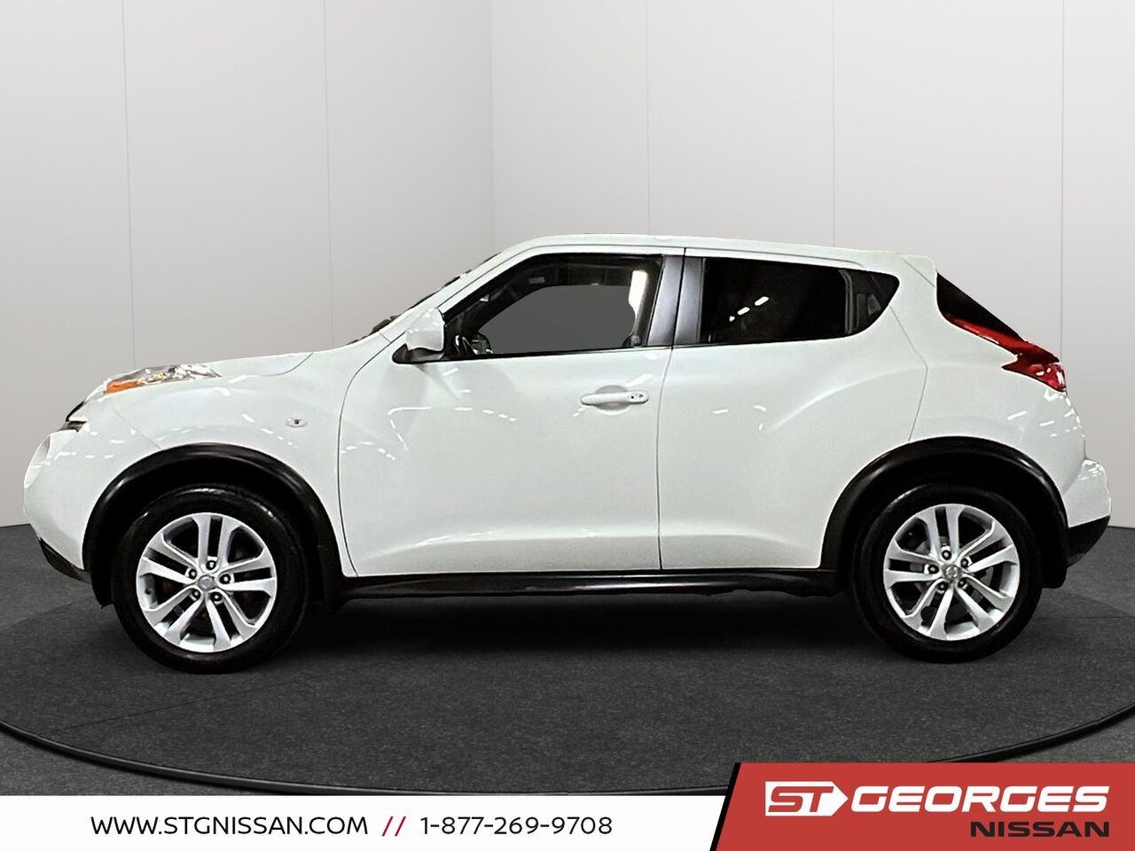 Nissan JUKE 2012 Blanc Saint-Georges - photo #4