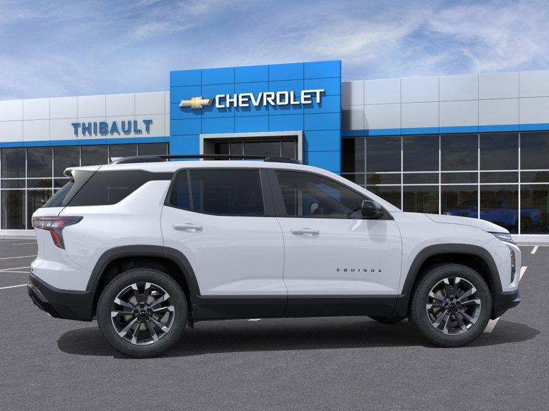 2027 CHEVROLET Equinox RS 4 portes TI POLAR WHITE TRICOAT Sherbrooke - photo #4