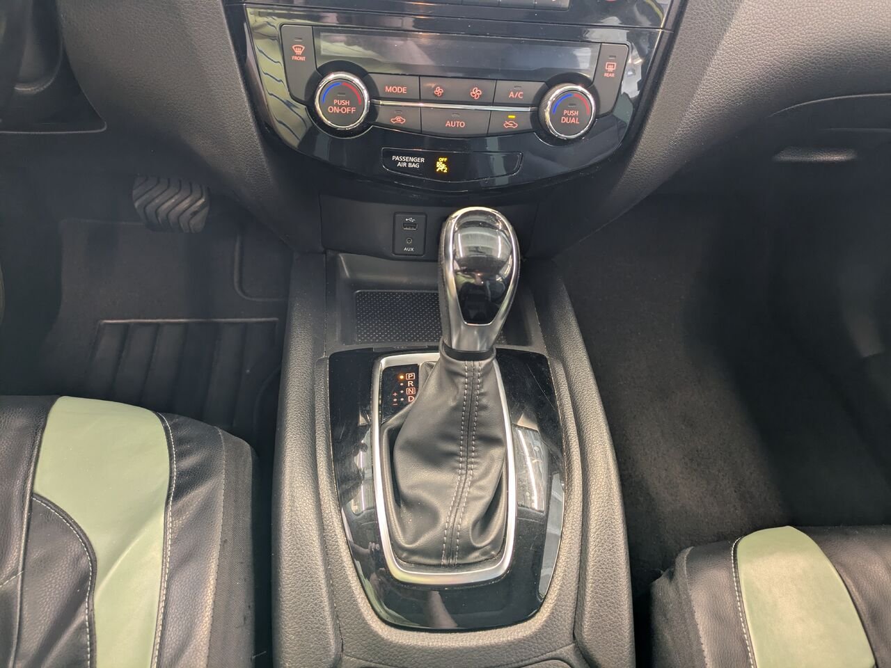 2017 Nissan Qashqai Green Gatineau - photo #9