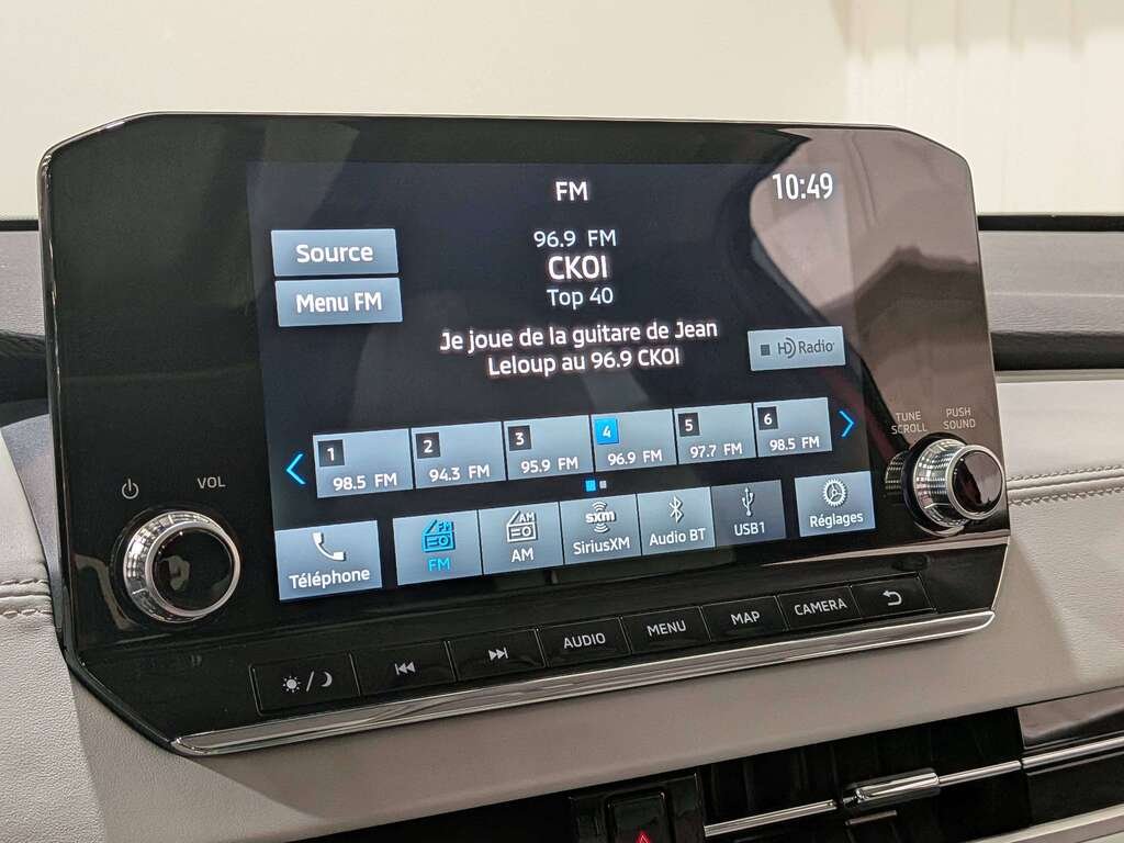2023 Mitsubishi Outlander Plug-In Hybrid GT S-AWC Red Val-David - photo #25