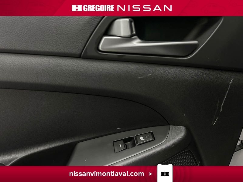 Hyundai Tucson 2017 Blanc Laval - photo #16