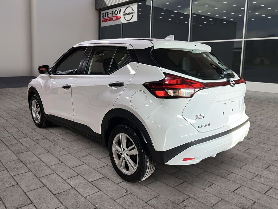 2024 Nissan Kicks S TA 2024 White