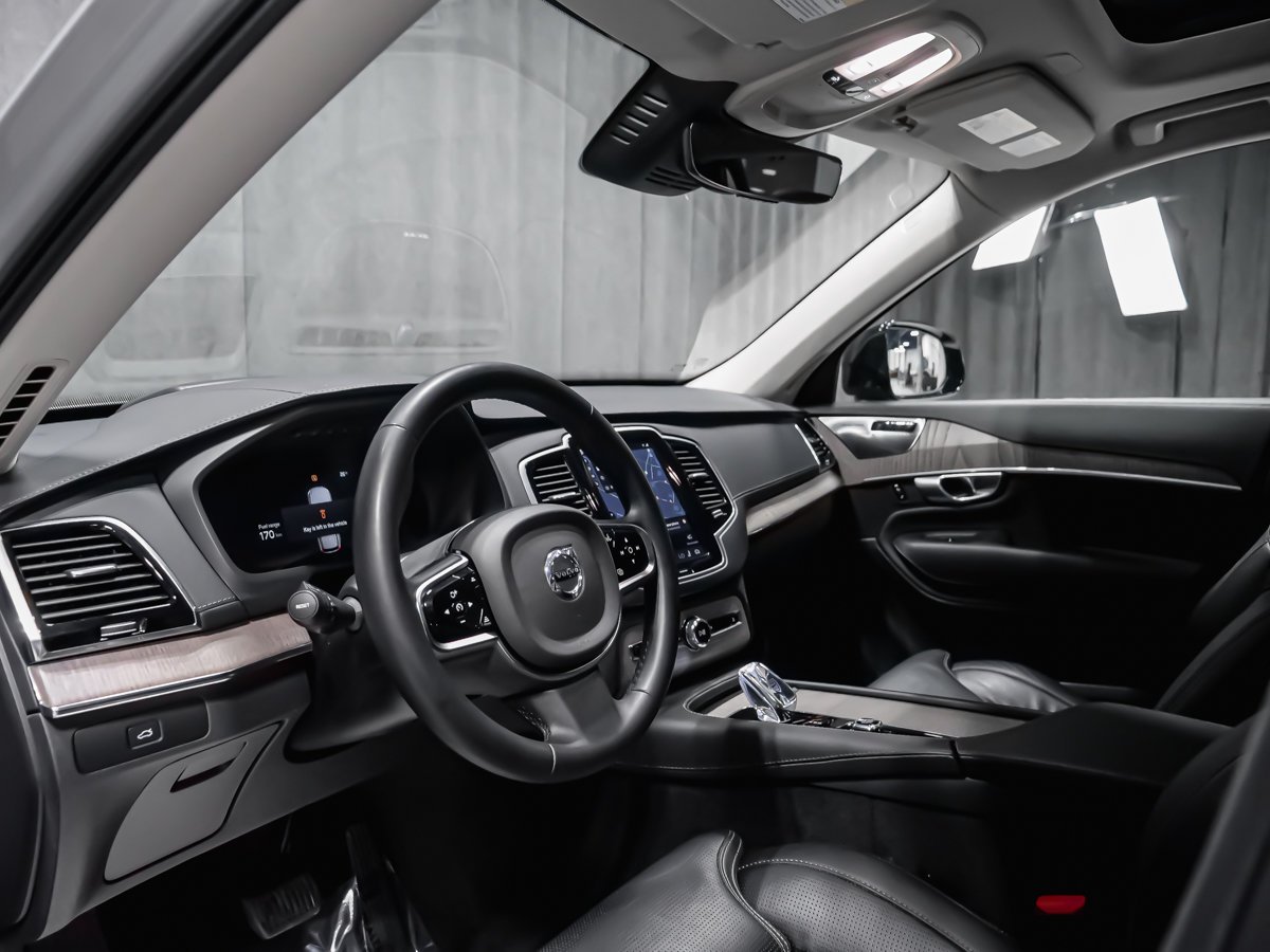 2023 Volvo XC90 B6 ULTIMATE DARK Grey Montreal - photo #5