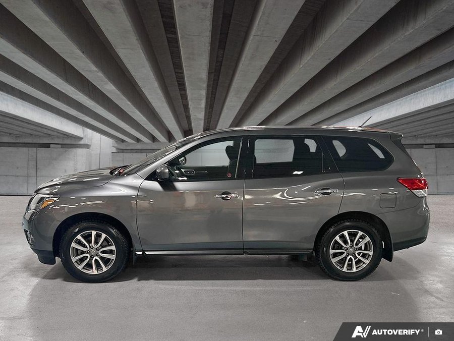 2015 Nissan Pathfinder 2015 gray