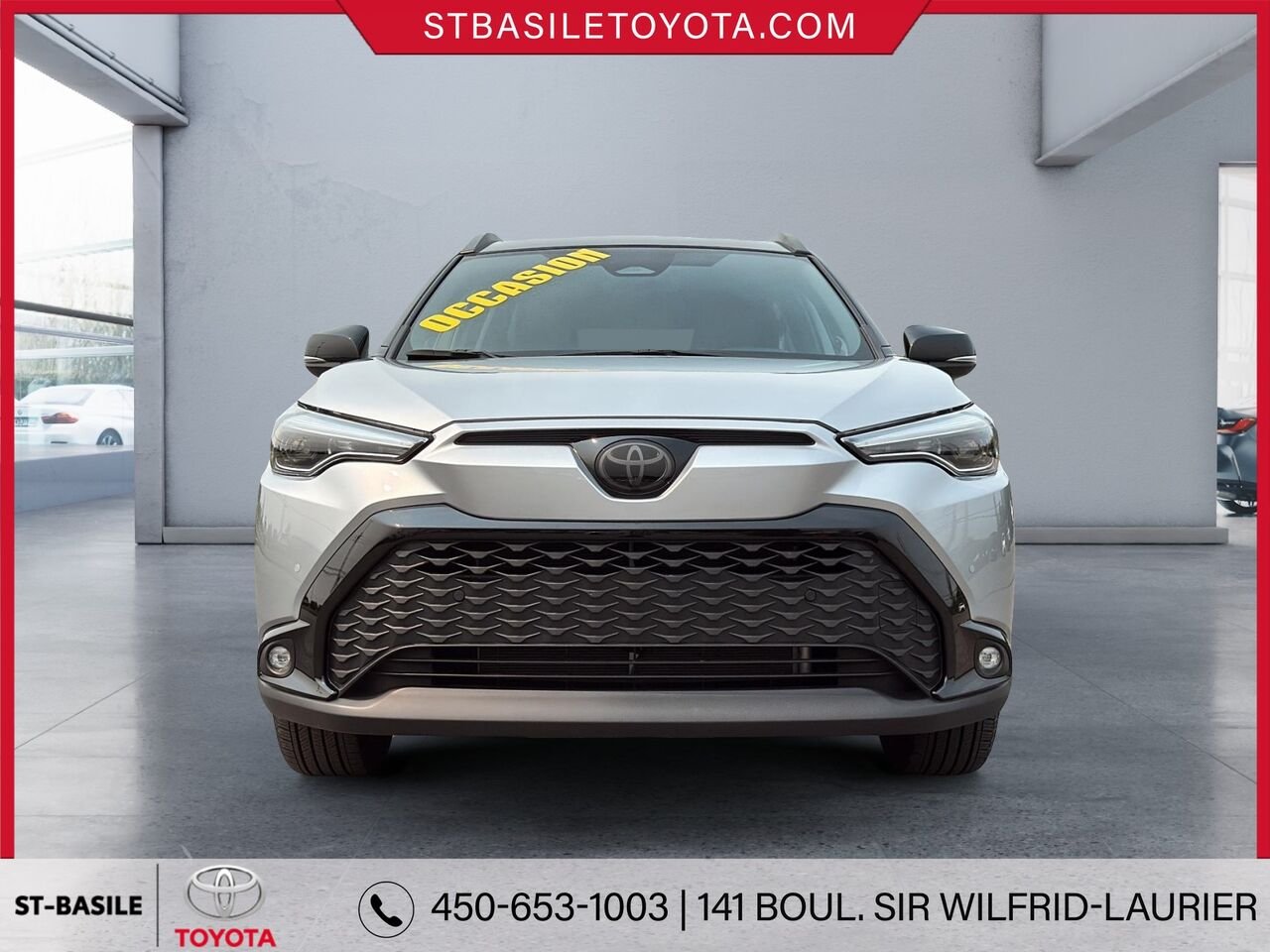 TOYOTA Corolla Cross Hybride 2024 Argent Saint-Basile-le-Grand - photo #1